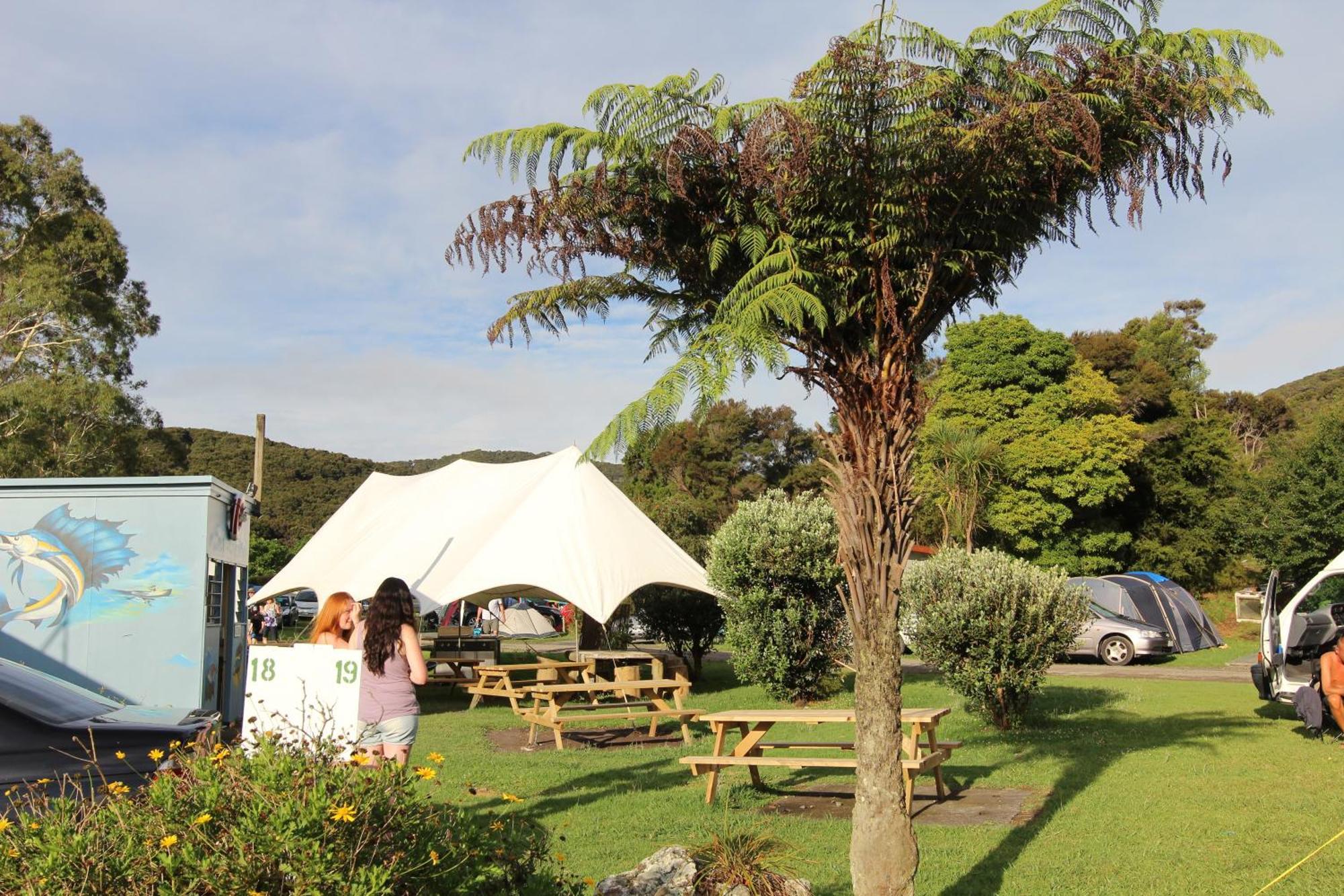Russell-Orongo Bay Holiday Park Eksteriør billede